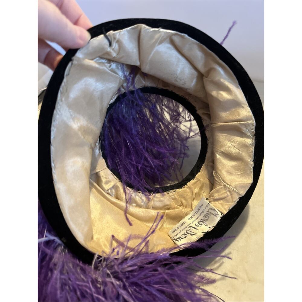 CHARLES F BERG PORTLAND OR Purple Velvet HAT WOMENS Ostritch Feathers Open Crown - Picture 6 of 6